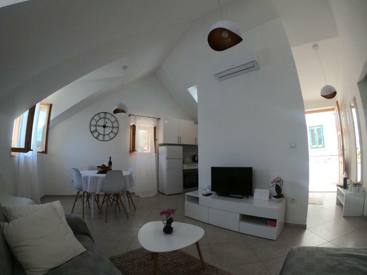 Apartment Vesna Primošten Dış mekan fotoğraf