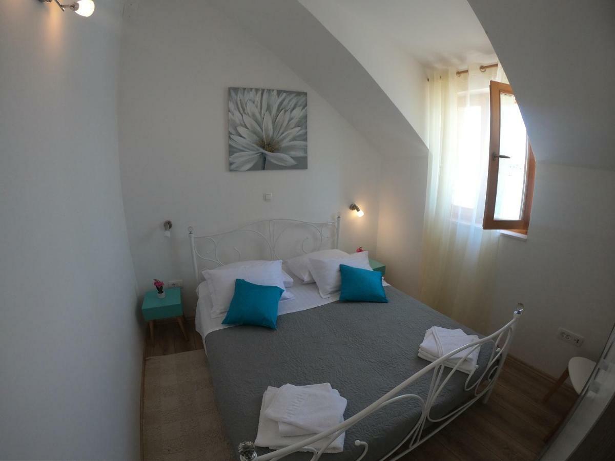 Apartment Vesna Primošten Dış mekan fotoğraf